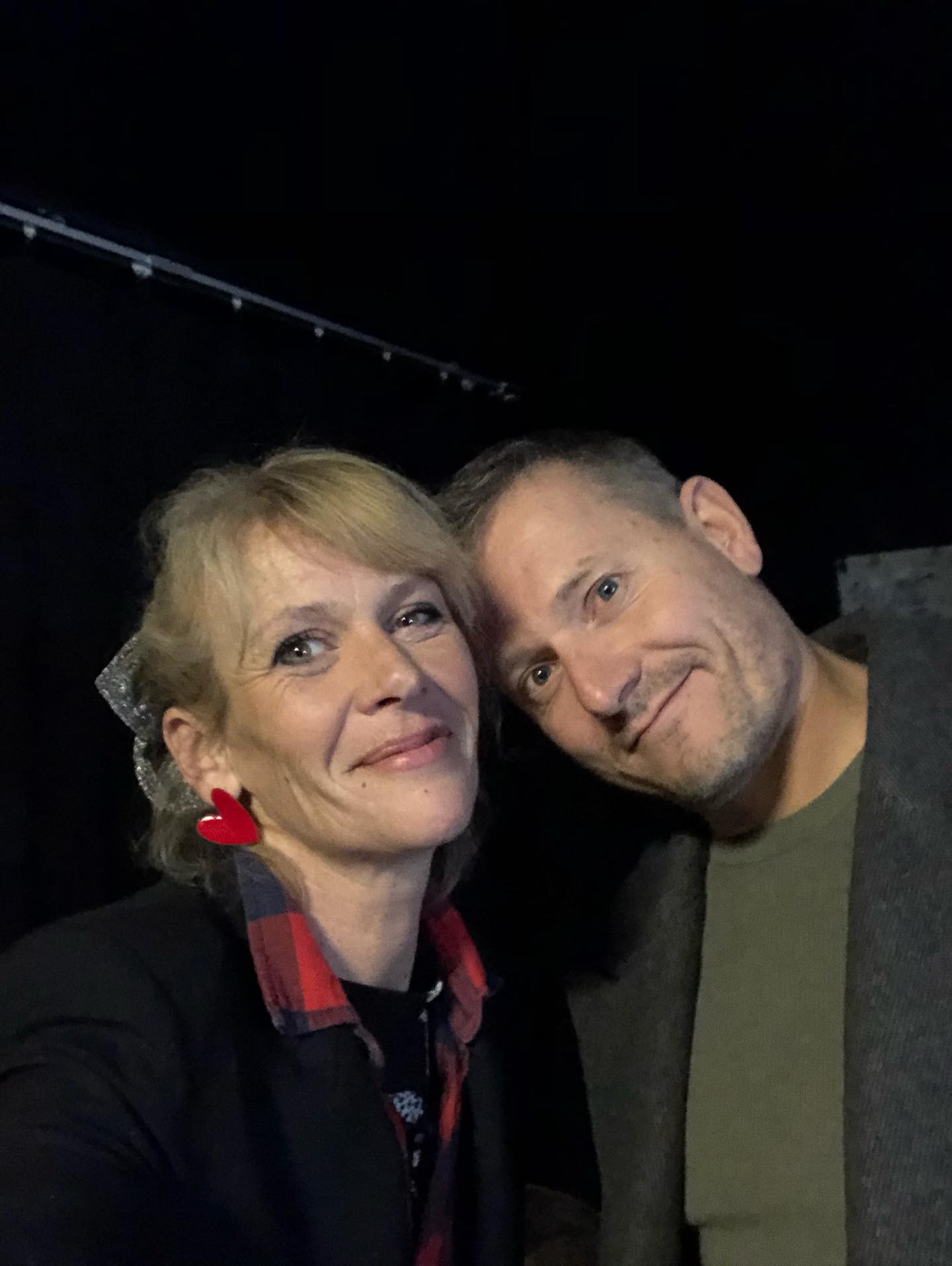 Fred avec un artiste